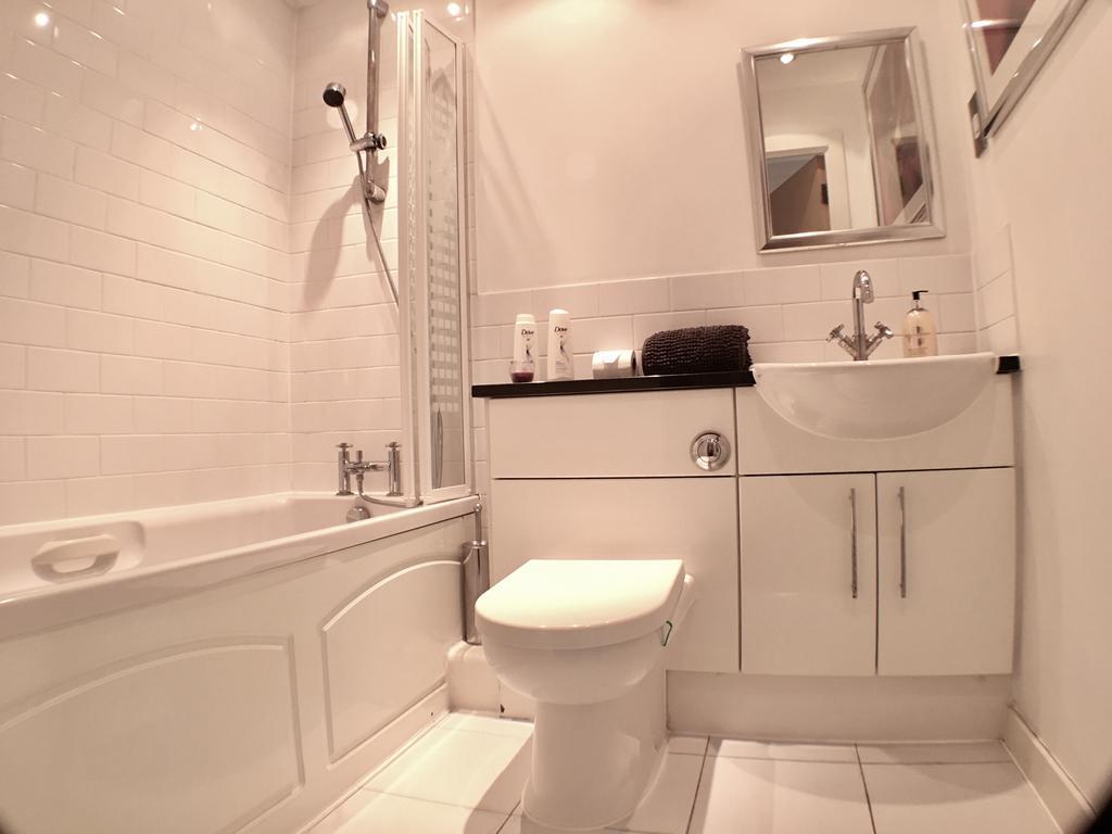 Luxurious Providence Apartment Maidenhead Dış mekan fotoğraf