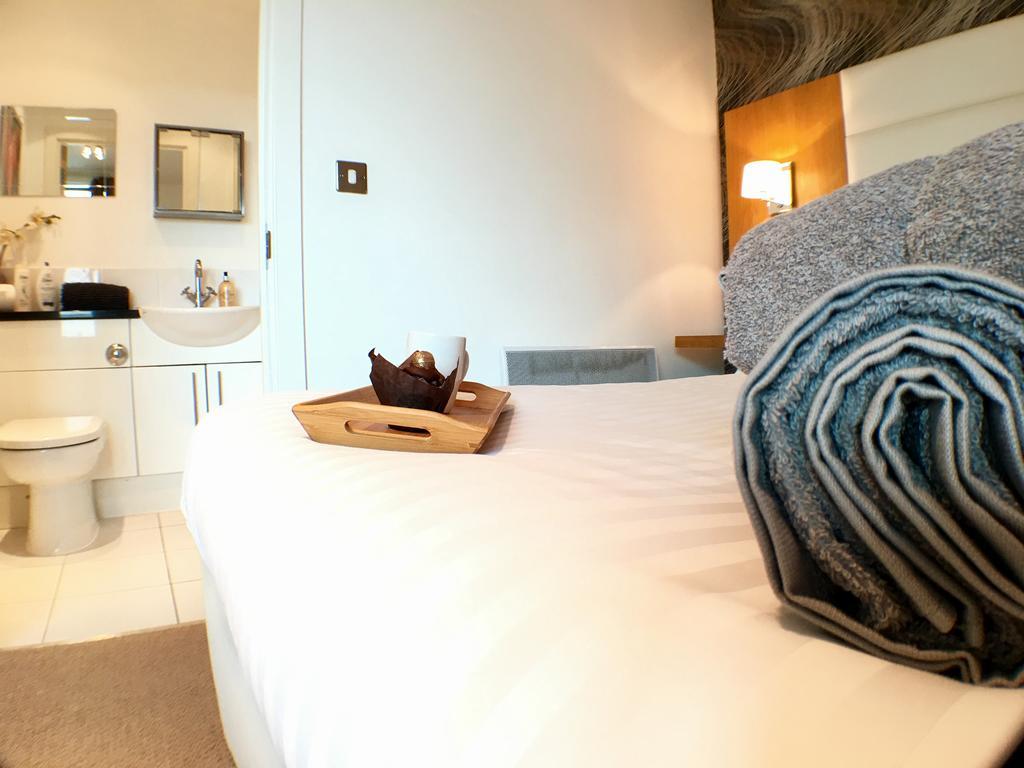 Luxurious Providence Apartment Maidenhead Dış mekan fotoğraf